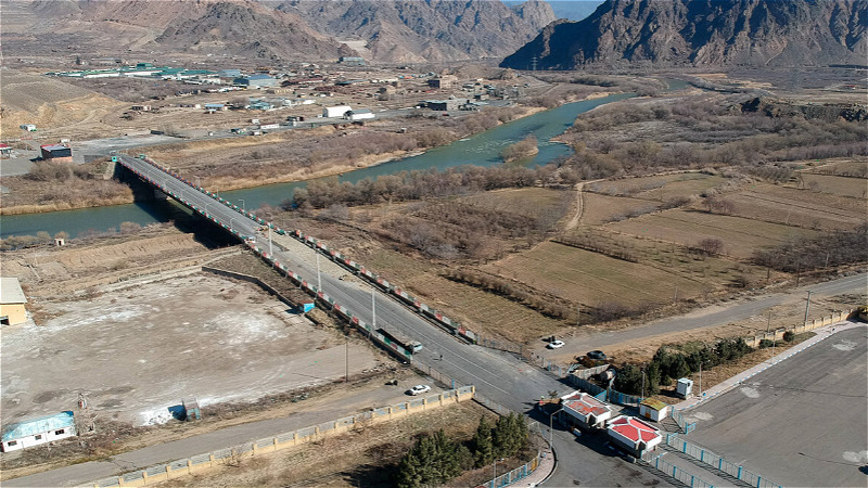 حفظ جريان تجارت کشور  با احياي کريدورهاي ترانزيتي شمالغرب